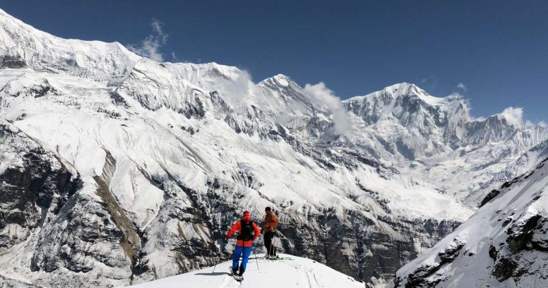 Heliskiing together in Nepal